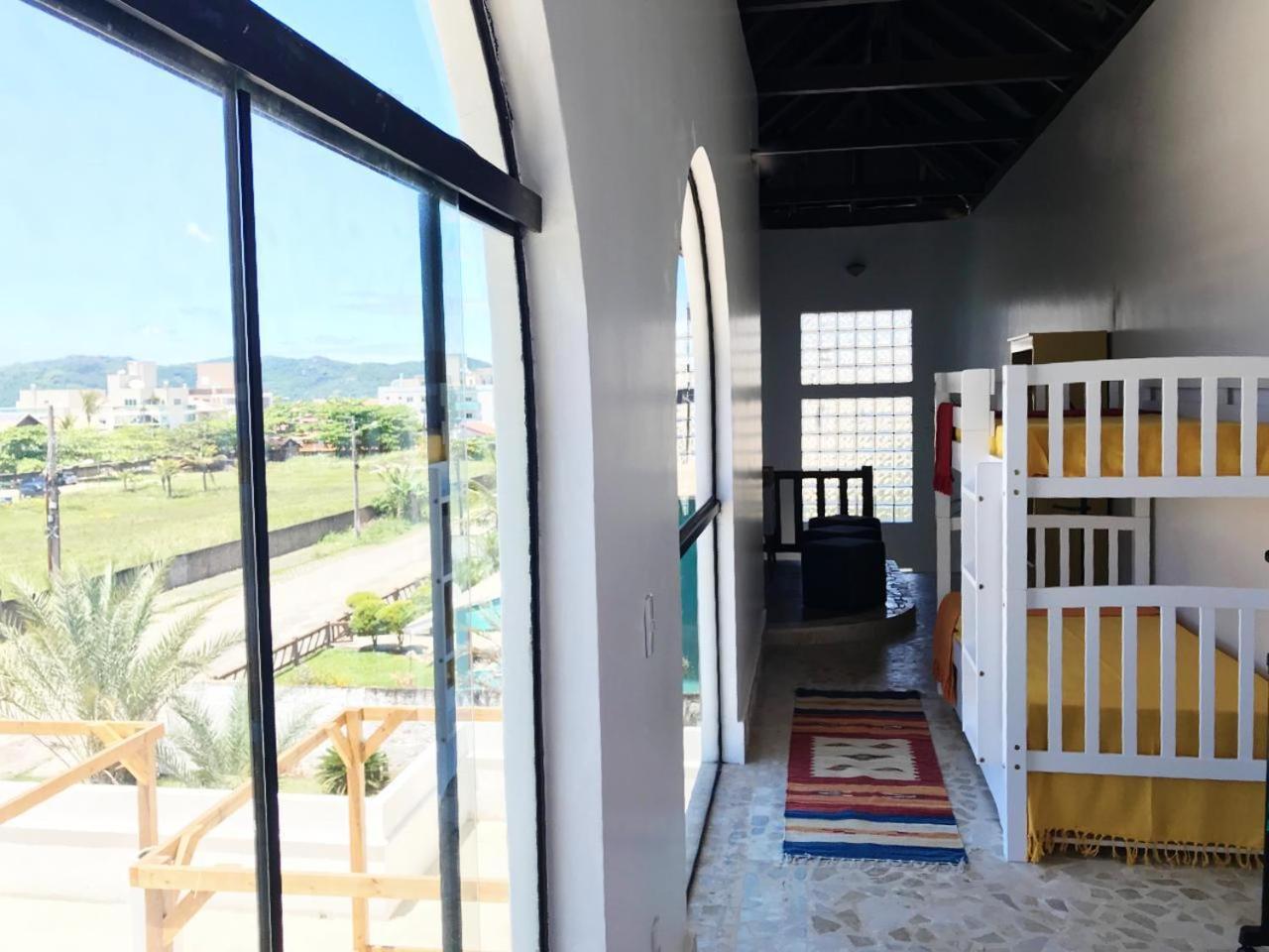 Casa Grecia Pousada Бомбиньяс Экстерьер фото
